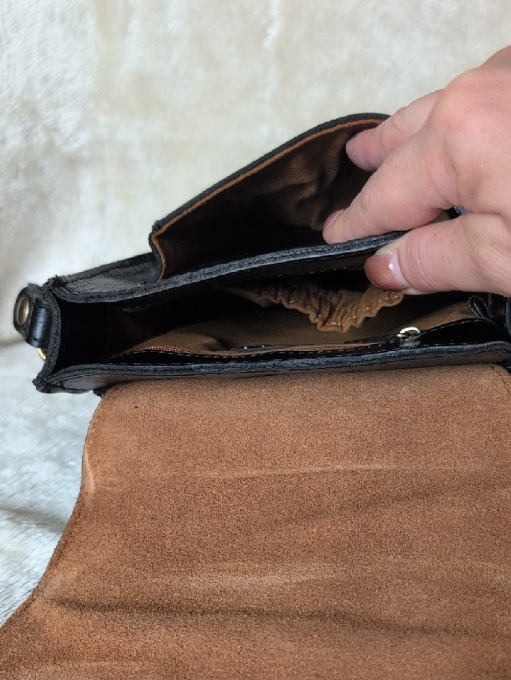 Patricia Nash Leather Two-Tone Crossbody Bag - Black & Brown - Picture 6 of 7